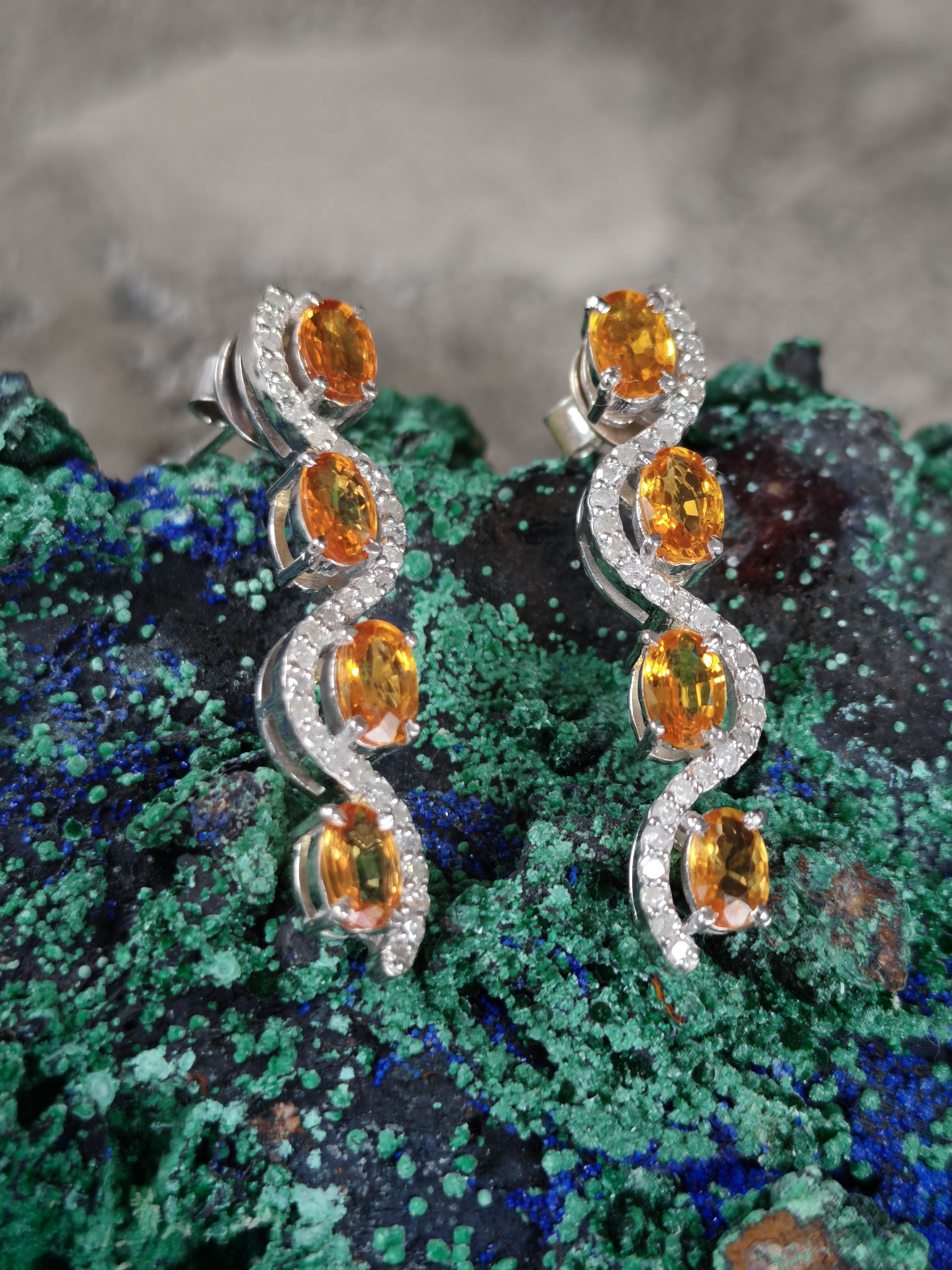 Sitrin Pırlanta Küpe