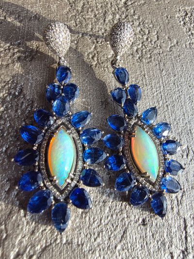 Opal Kyanit Küpe