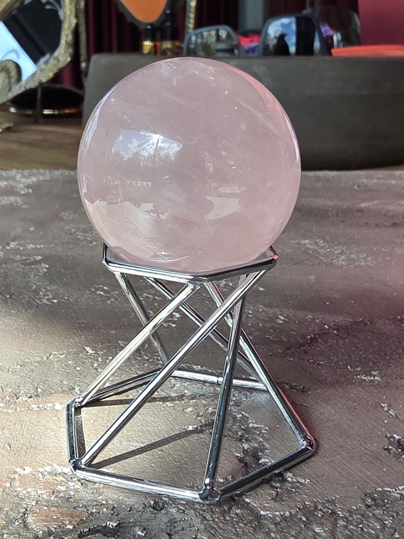 PEMBE KUVARS KÜRE