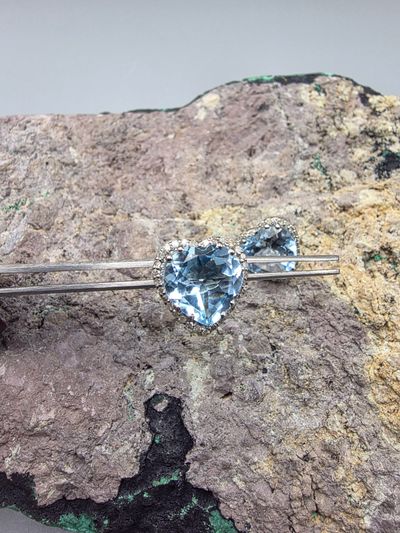 Topaz Pırlanta Kalp Küpe