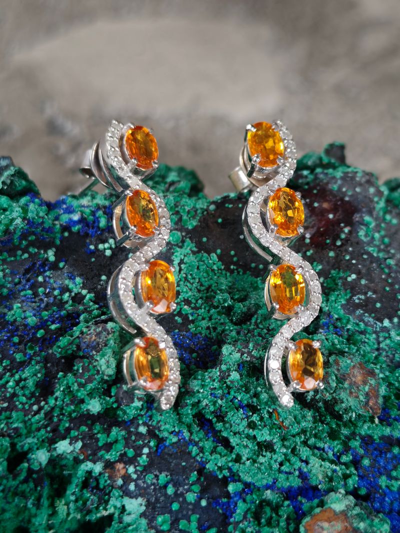 Sitrin Pırlanta Küpe