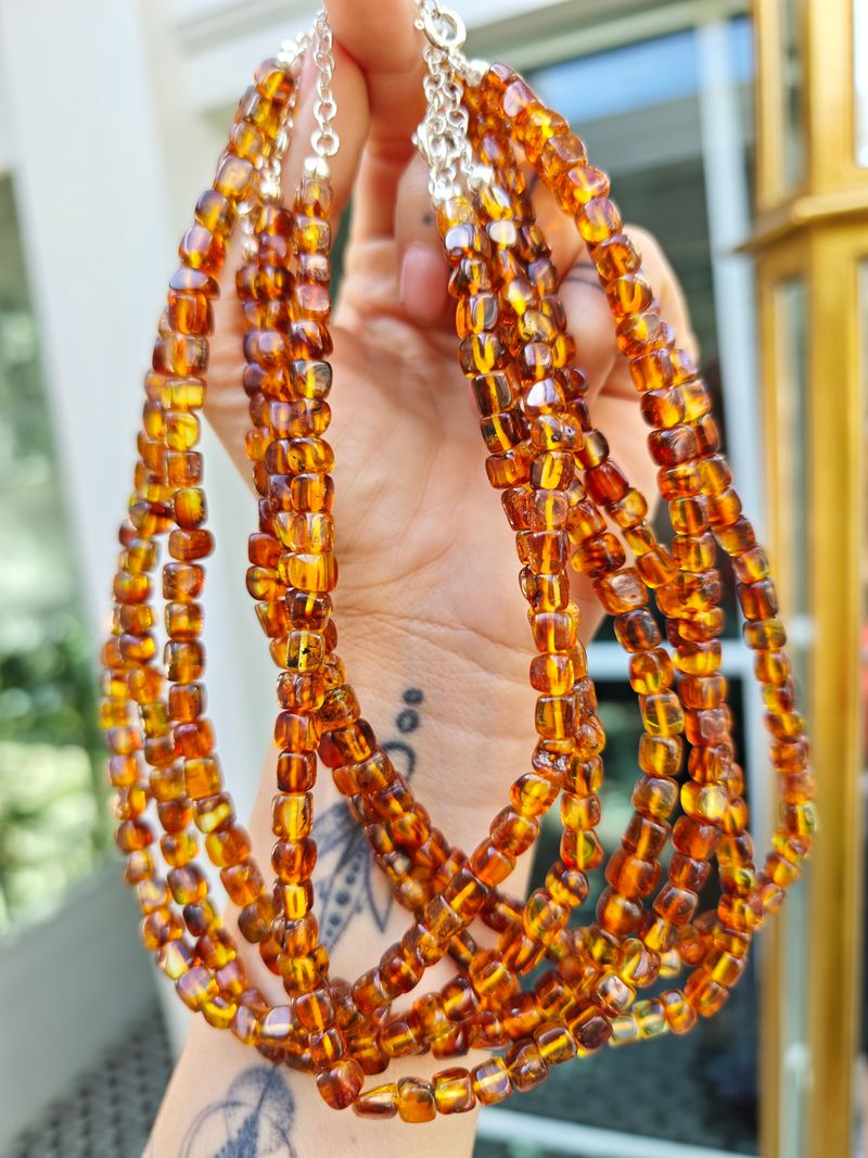 Küp Form Ukrayna Kehribar