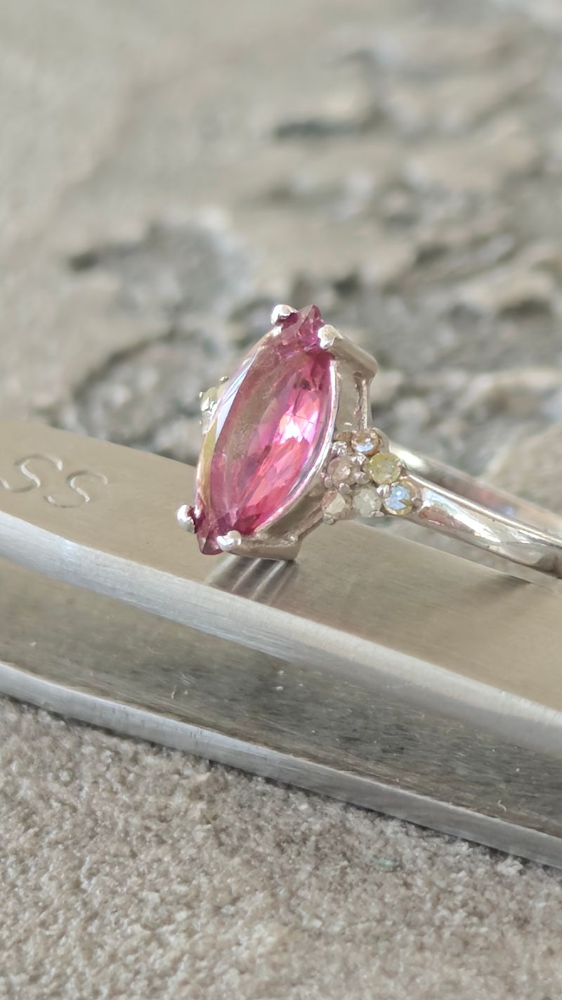 Pembe Turmalin Elmas Yüzük