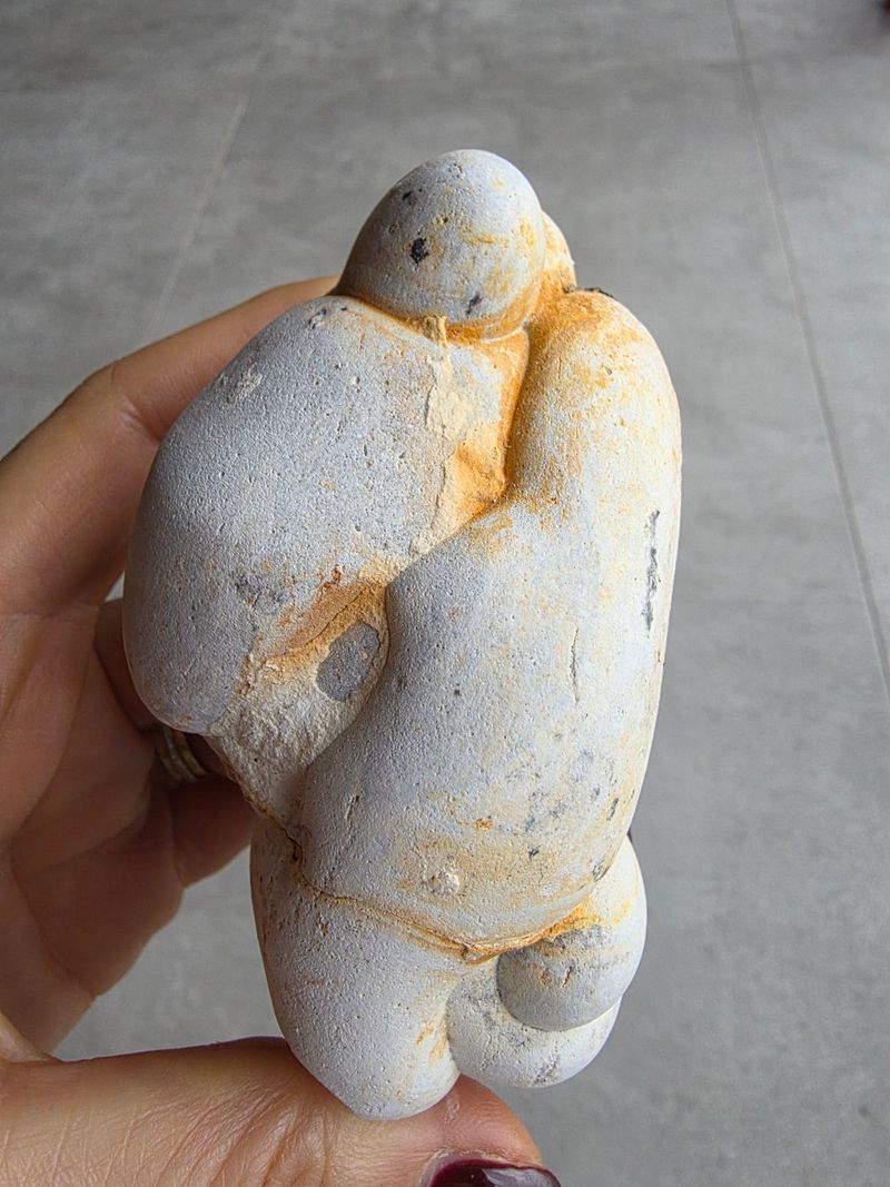 Koleksiyon Menalit Taşı