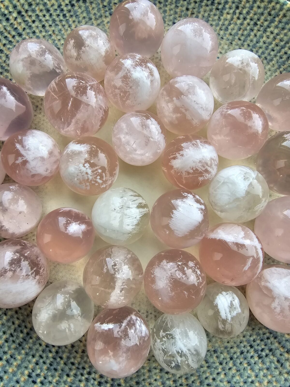 1000146029-scaled-1.jpg GEM GÜL KUVARS INCLUEDED KOLEKSİYONU - Görsel 1