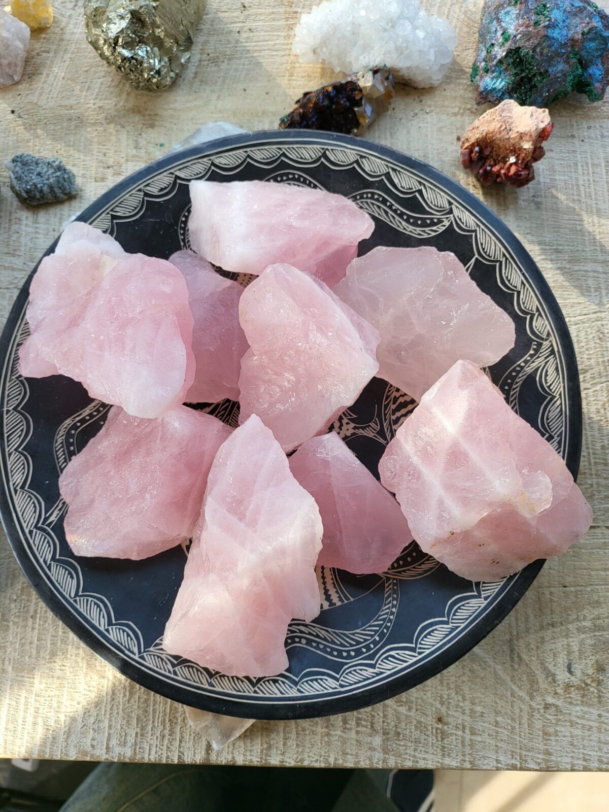 MADAGASKAR PEMBE KUVARS HAM PARÇA - Görsel 2