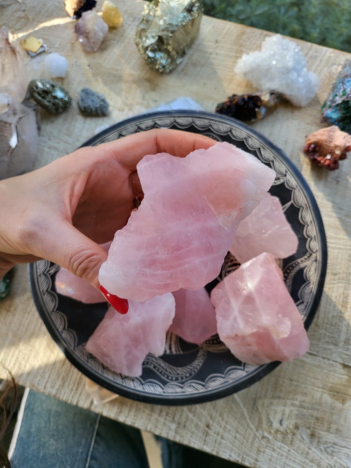 MADAGASKAR PEMBE KUVARS HAM PARÇA - Görsel 1