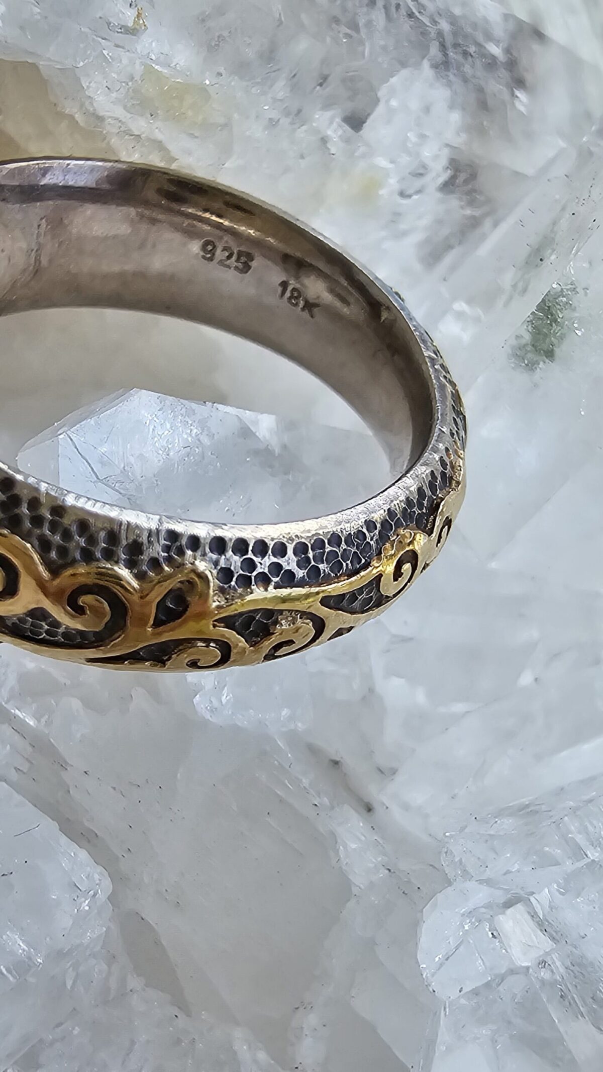 18 AYAR KUVARS ALTIN GÜMÜŞ YÜZÜK - Görsel 5