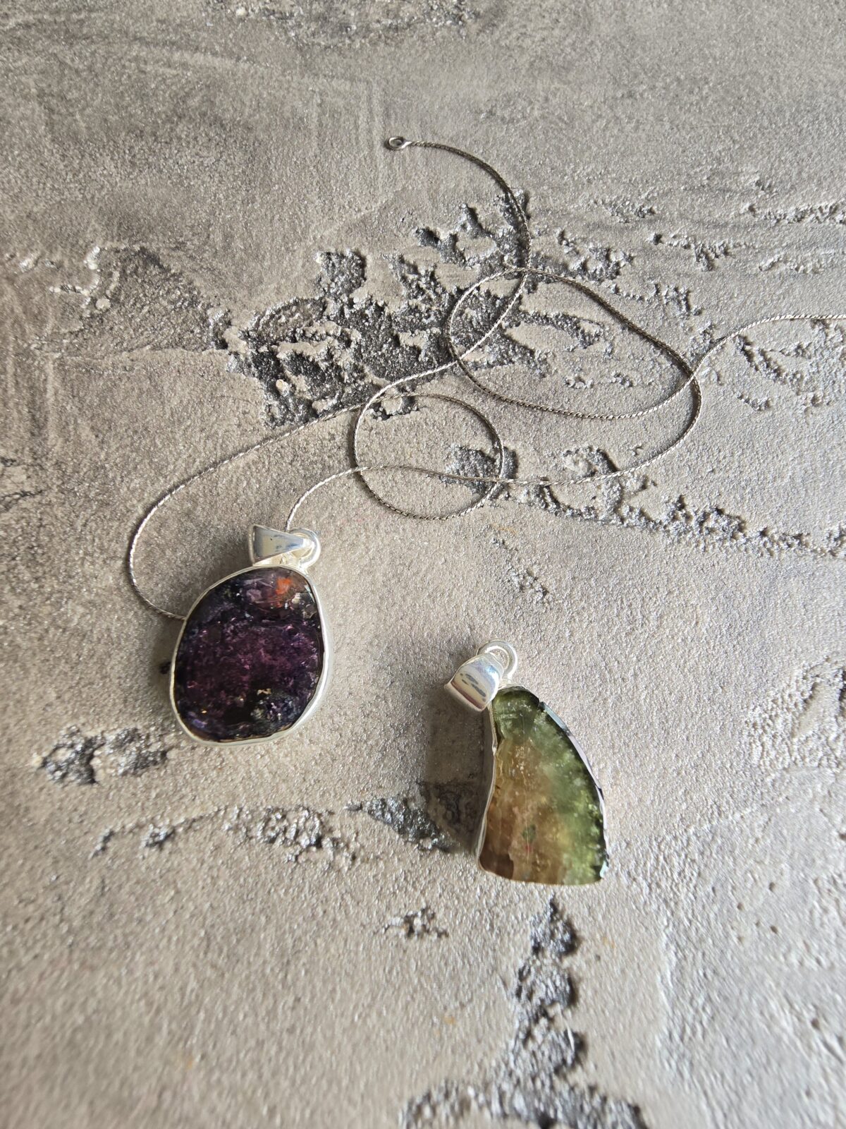 2025/08/1000120631.jpg WATERMELON TURMALİN KOLYE - Görsel 1