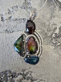 PIRLANTA OPAL KOLYE