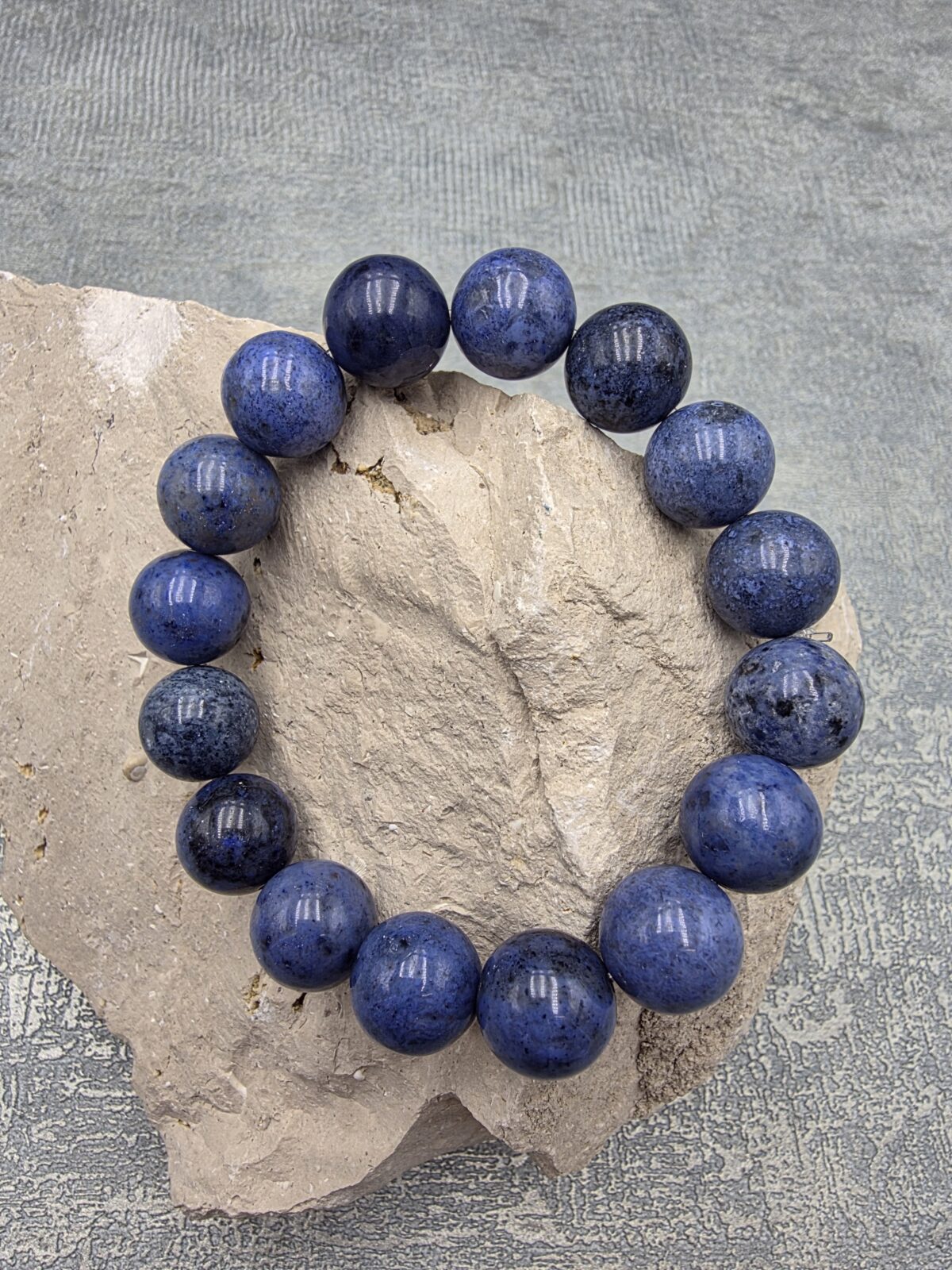 2025/11/46893.jpg DUMORTİERİT 12 MM KADIN BİLEKLİK - Görsel 1