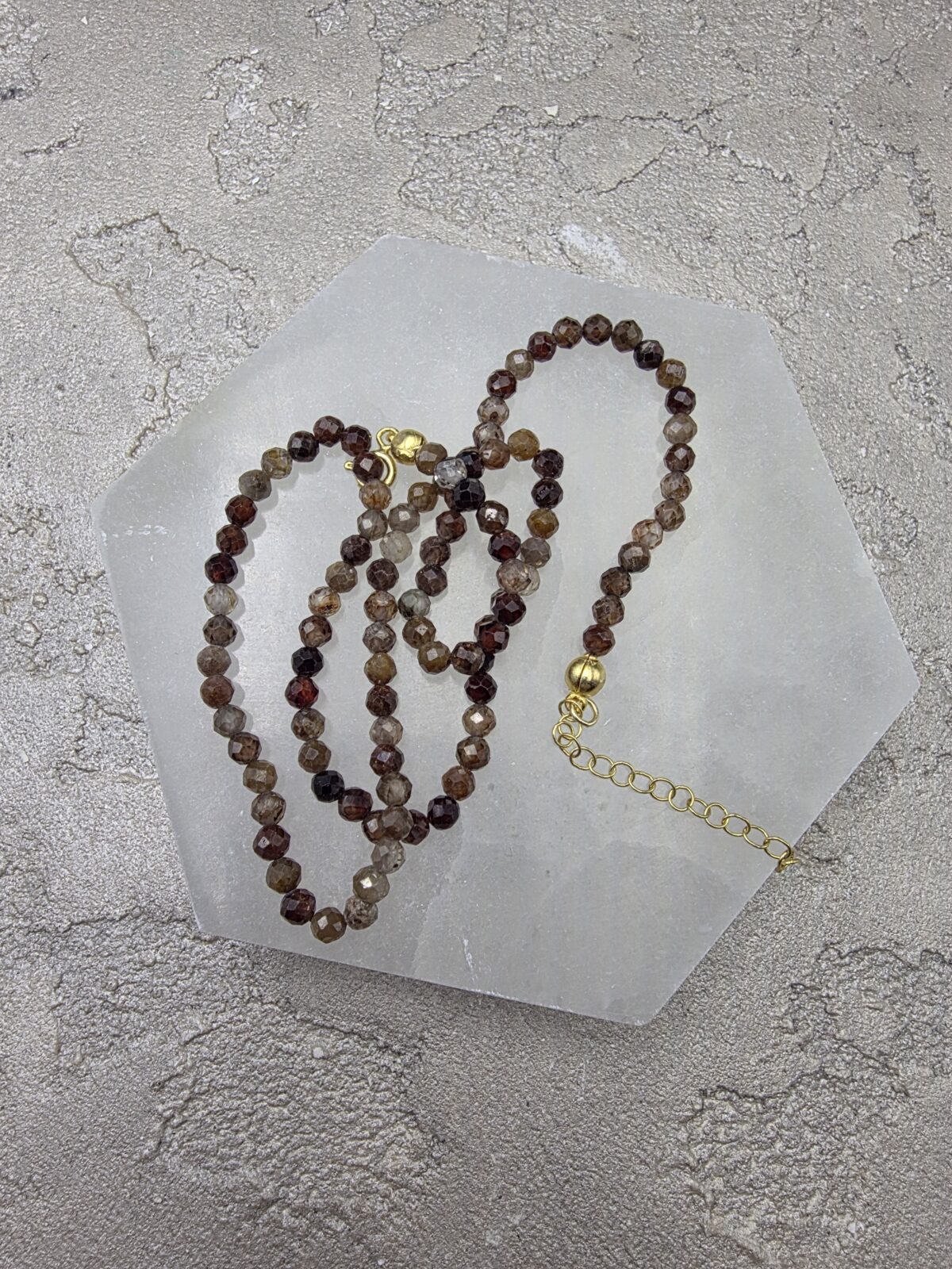 KONYAK RENGİ LAL KOLYE - Görsel 3