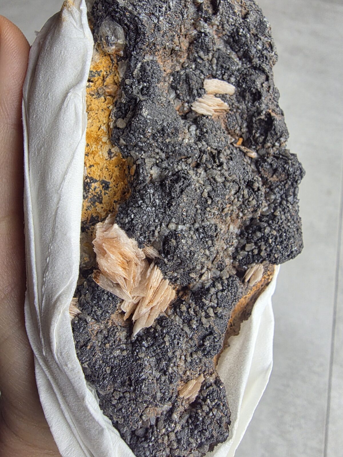 CERUSSITE MİNERALİ GEM - Görsel 2