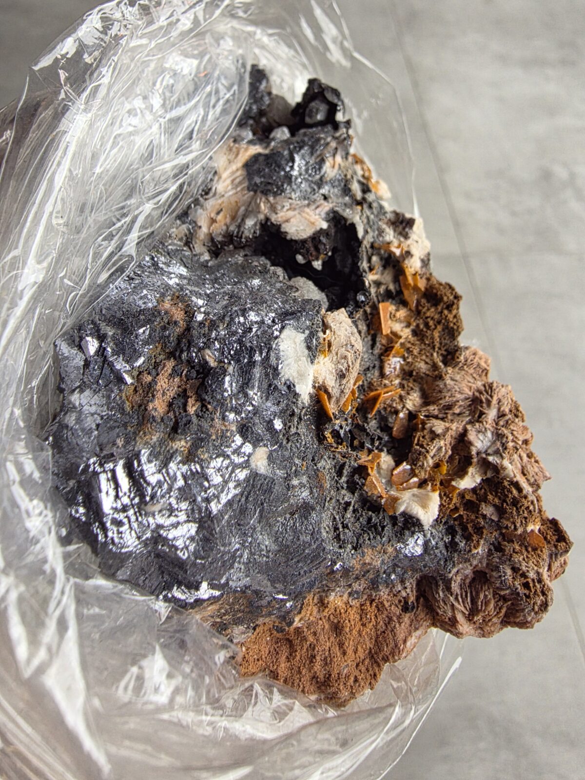 CERUSSITE MİNERALİ GEM - Görsel 2