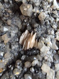 CERUSSITE MİNERALİ GEM - Görsel 2