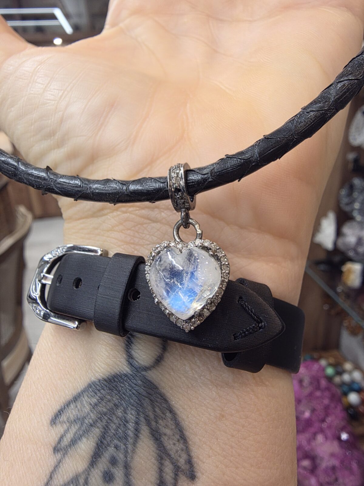 Piton Aytaşı Elmas Kolye - Görsel 3