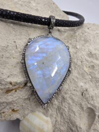 Vatoz Aytaşı Elmas Kolye - Görsel 2