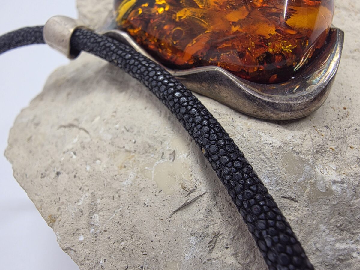 Vatoz Kehribar - Görsel 2