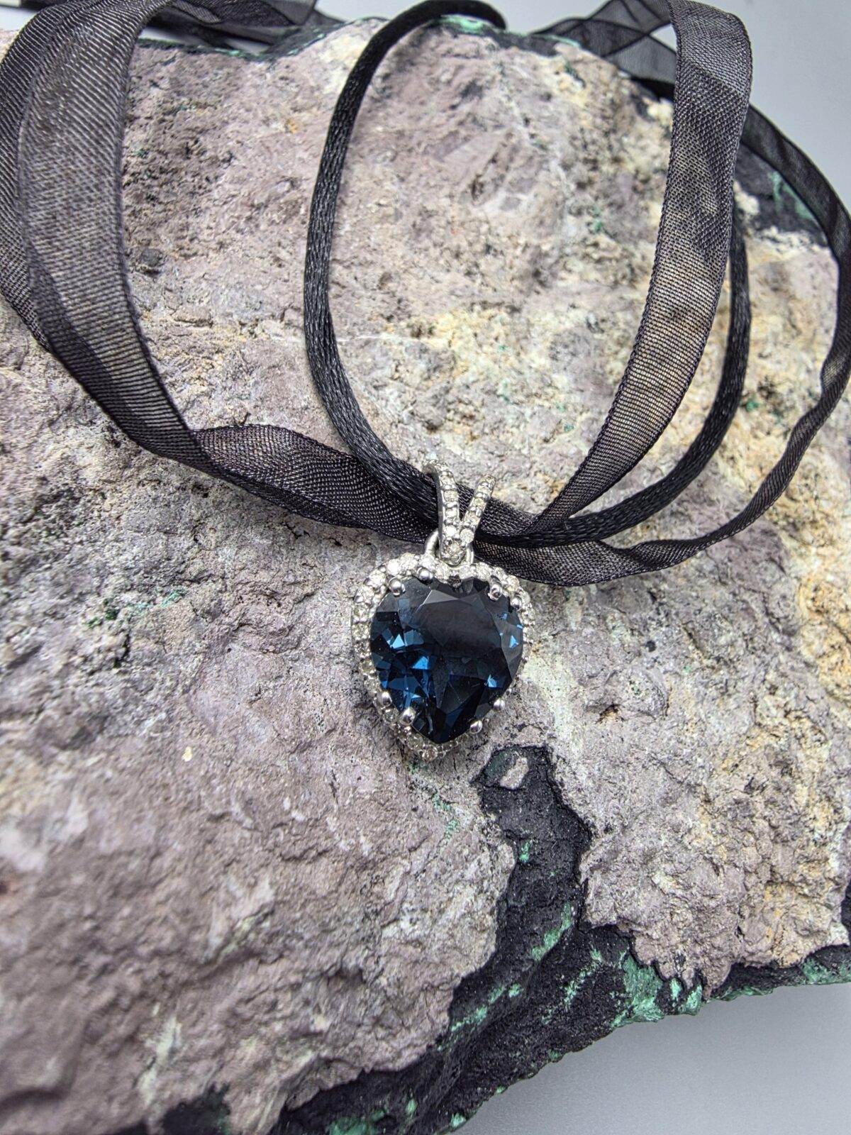 Pırlantalı Blue London Topaz Kolye - Görsel 6