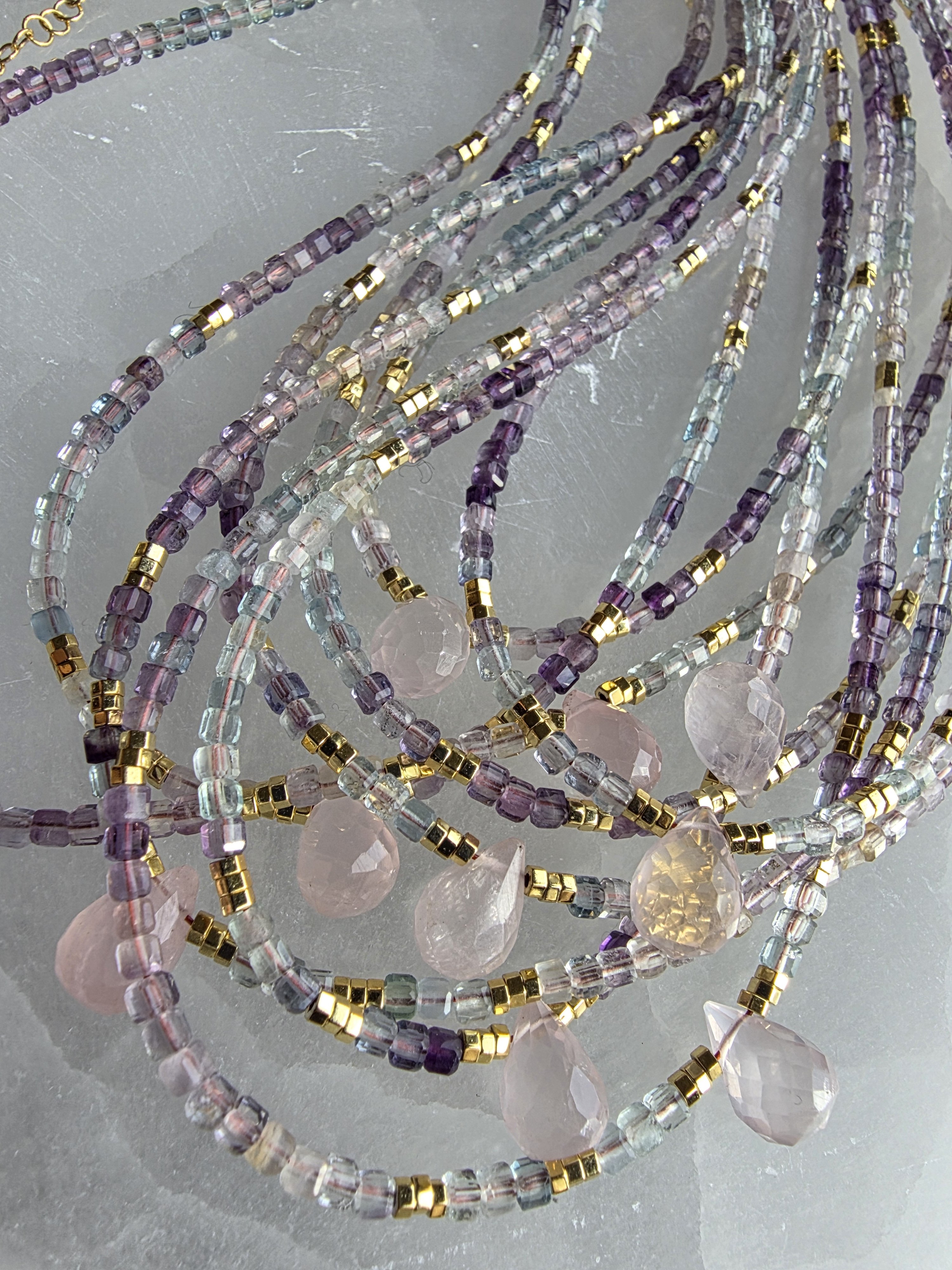 2026/02/75556.jpg Florit Pembe Kuvars Kolye - Görsel 1