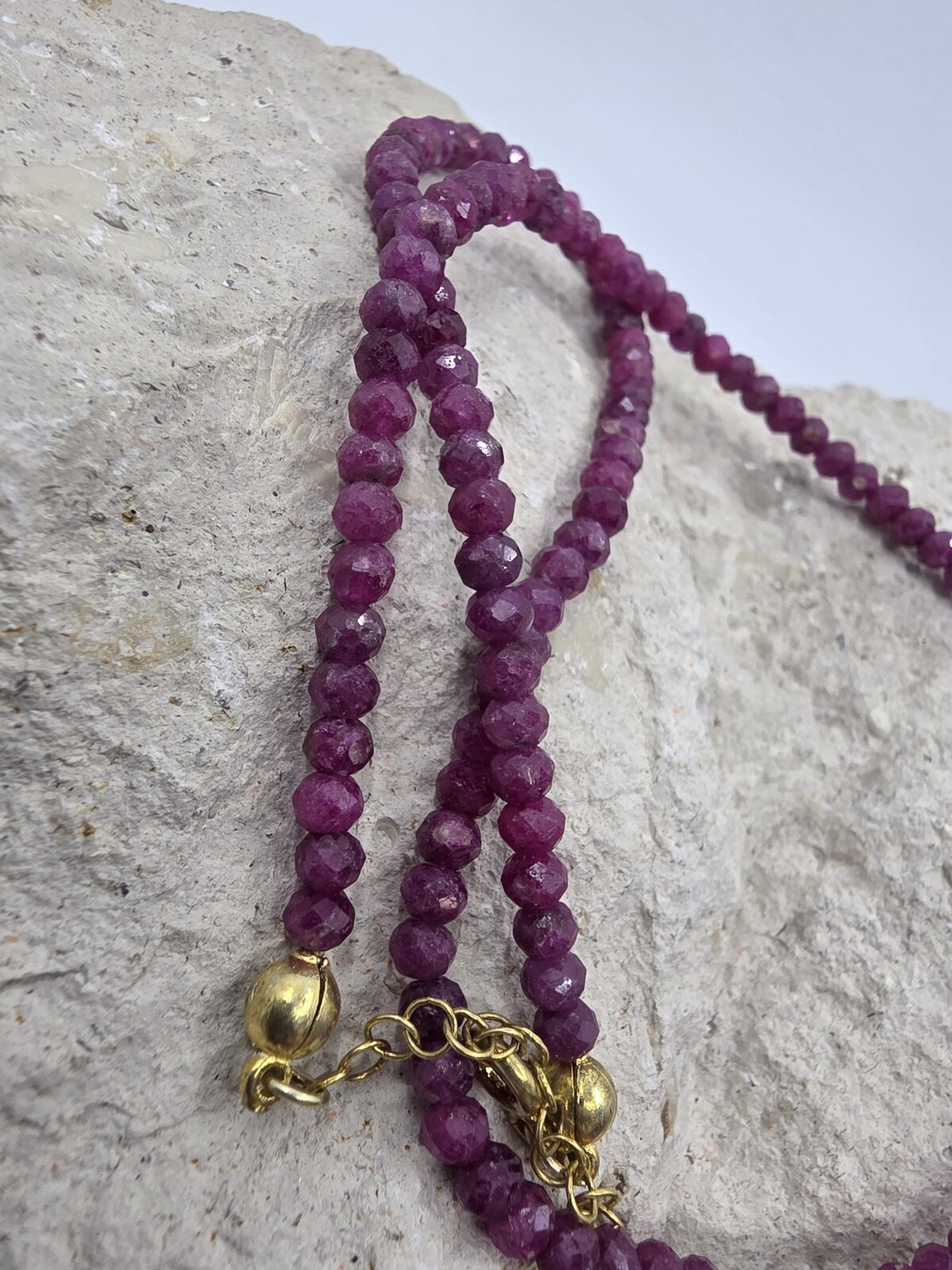 Yakut Bebek Kolye - Görsel 2