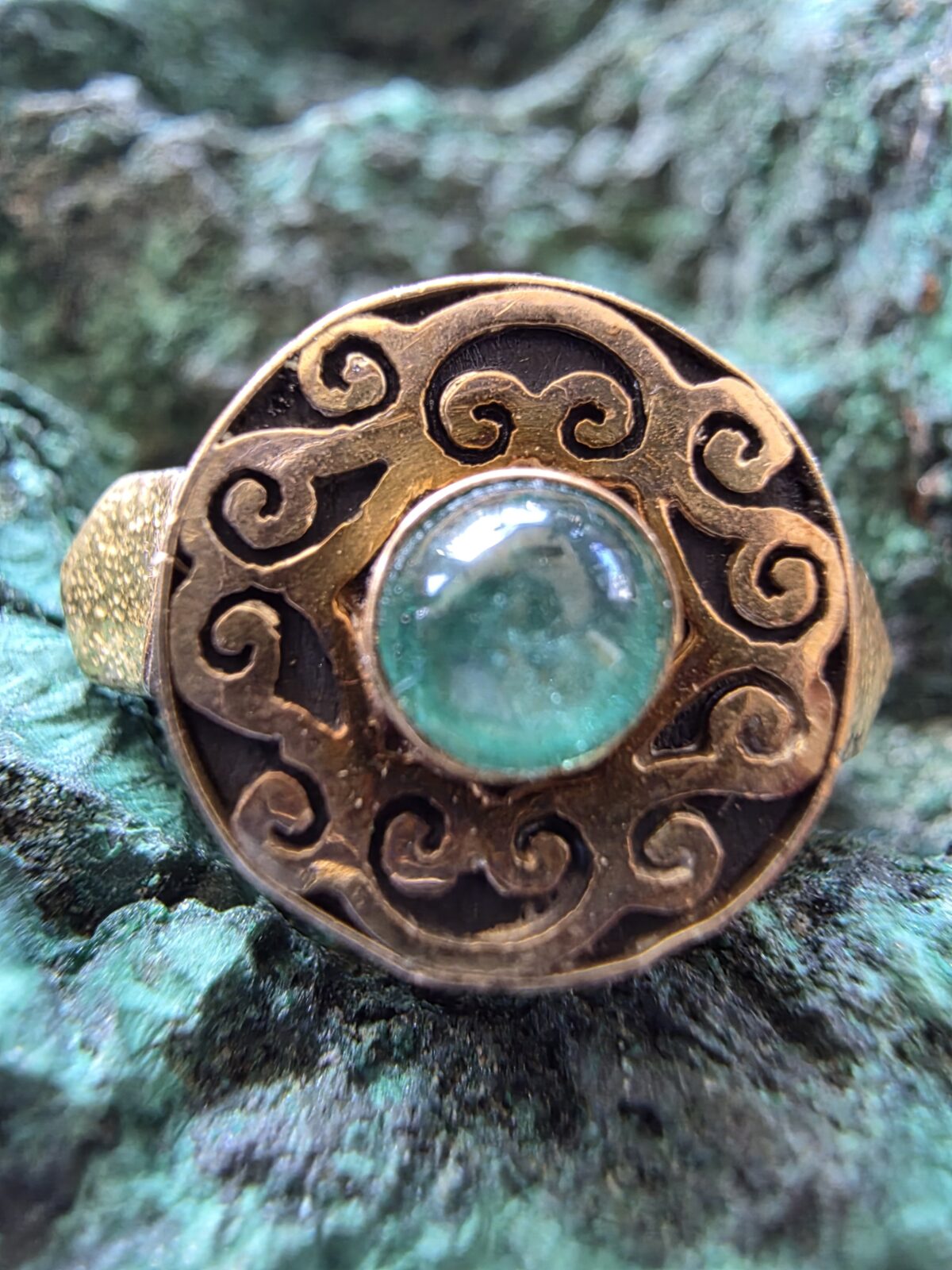 Zümrüt Yüzük - Görsel 2