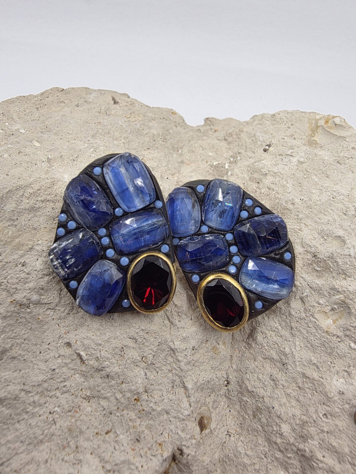 Kyanit Lal Küpe - Görsel 2